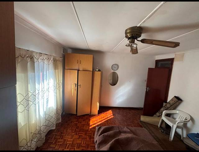 4 BEDROOM HOUSE FOR SALE IN RESERVOIR HILLS